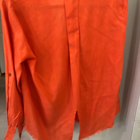 Linen Top - Picture 2 of 4